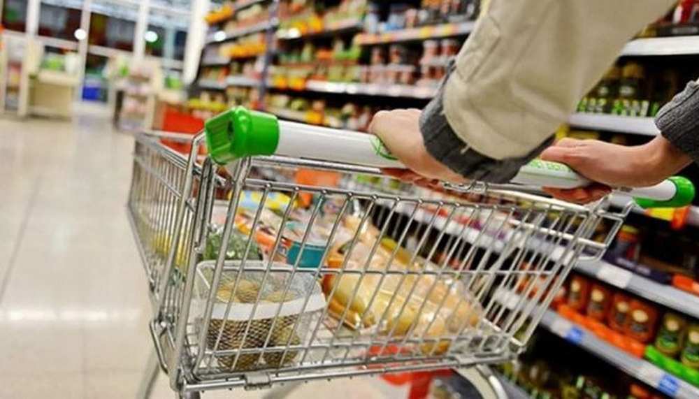 Los alimentos aceleraron los precios y este mes volverían a ubicarse por encima del 3%