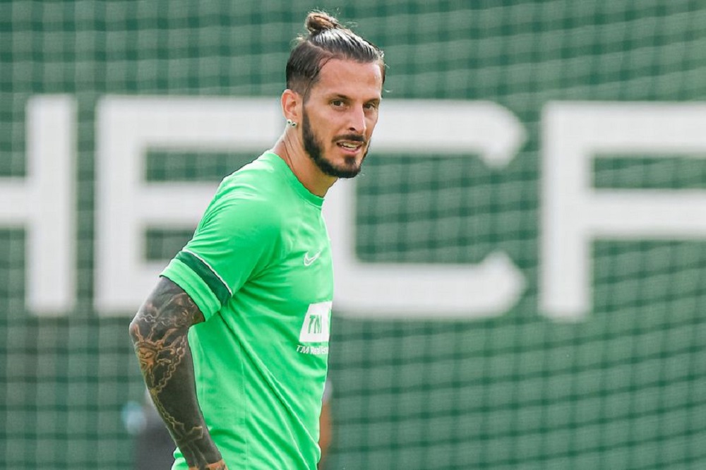 Goleador y accionista: Darío Benedetto jugará en Elche, el club que compró en 2019