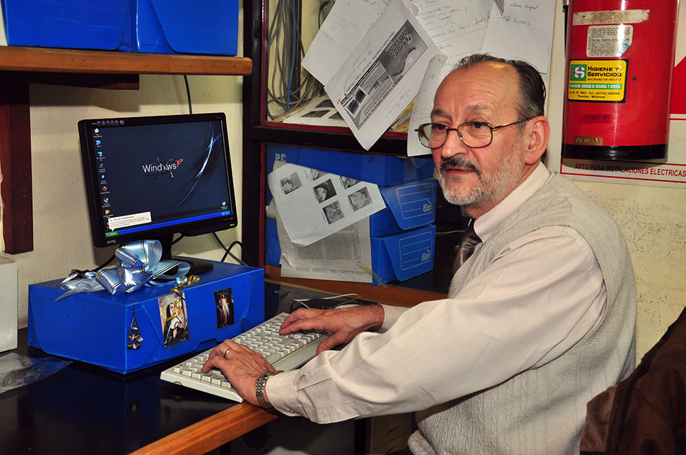 Un apasionado del fútbol, el ajedrez y el periodismo