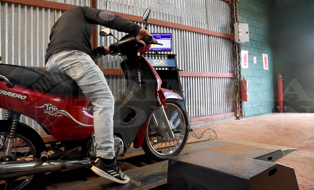 Motos: proponen que se digitalice el comprobante de la VTV