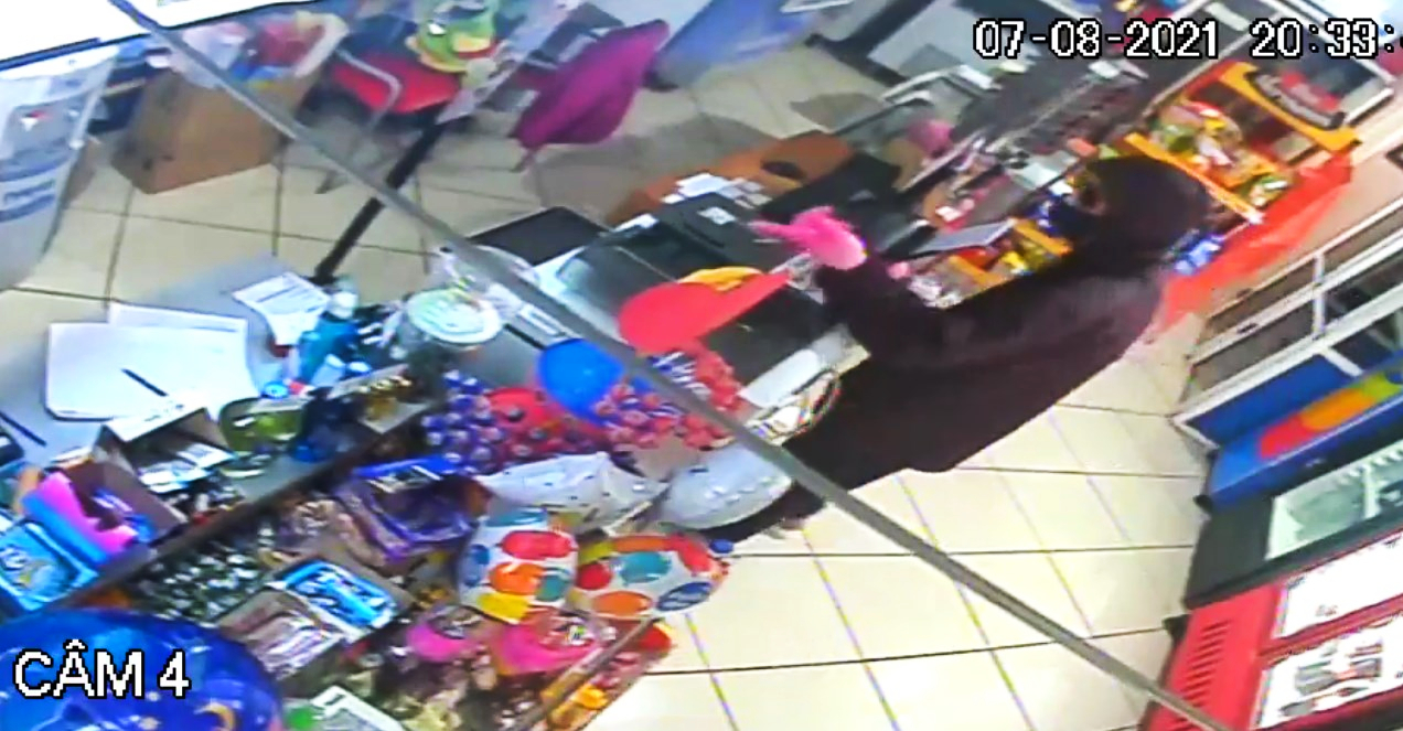 VIDEO: “Dame la plata pero no quiero cambio chico”