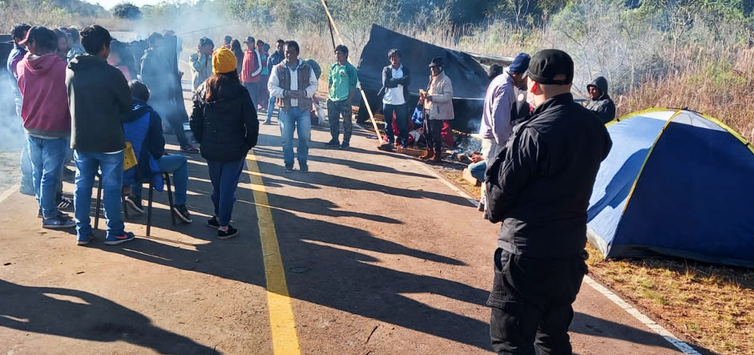 Comunidades guaraníes levantaron el corte en el acceso al Moconá