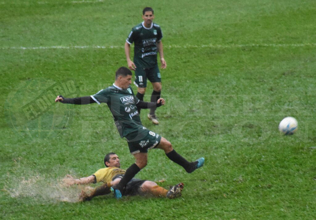 Crucero del Norte no pasó del empate y volvió quedar último