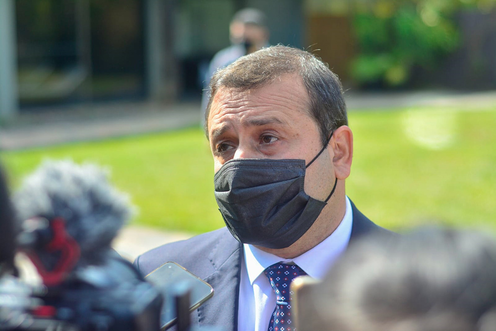 Oscar Herrara Ahuad - Puerto Iguazú