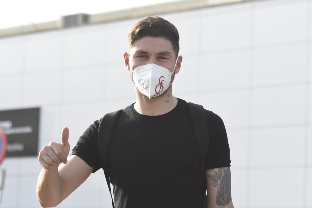 Montiel firmó contrato con Sevilla por cinco temporadas