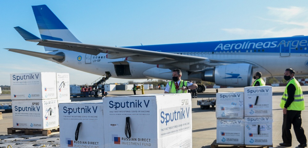 COVID: Argentina suma otros 503 muertos y también 600 mil vacunas