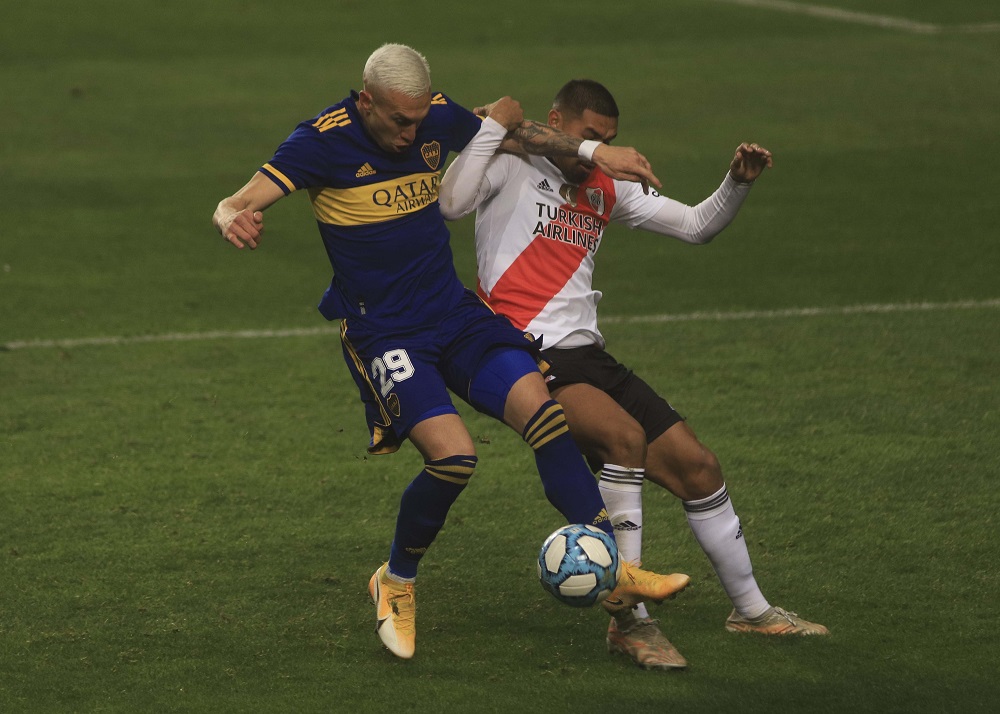 NOTICIAS ARGENTINAS LA PLATA,
AGOSTO 04: Escena del partido
jugado entre Boca Juniors y
River Plate correspondiente a
los octavos de final de la Copa
Argentina.FOTO NA: MARIANO
SANCHEZ