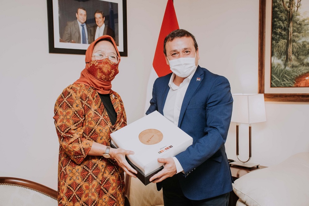 Embajadora de Indonesia se compromete a “vender” Misiones en su país