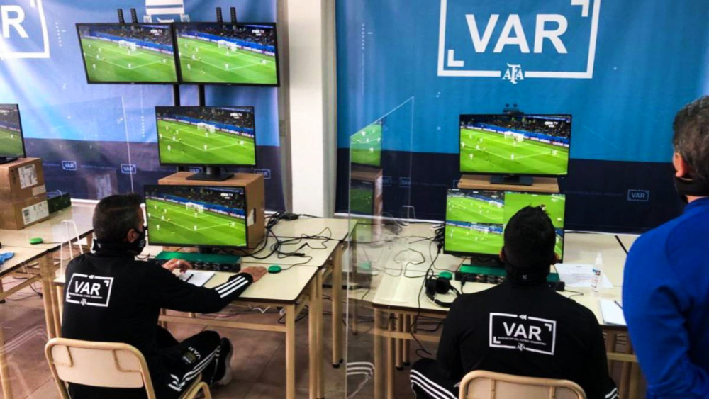 El VAR se aplicará en Argentina desde el próximo torneo de la LPF