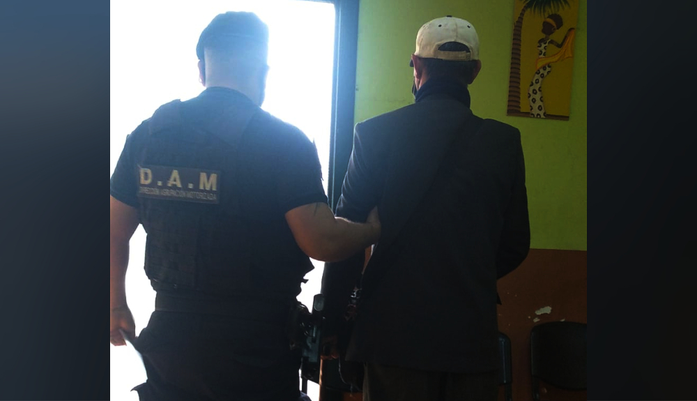 Lo acusan de intentar manosear a una adolescente en el colectivo