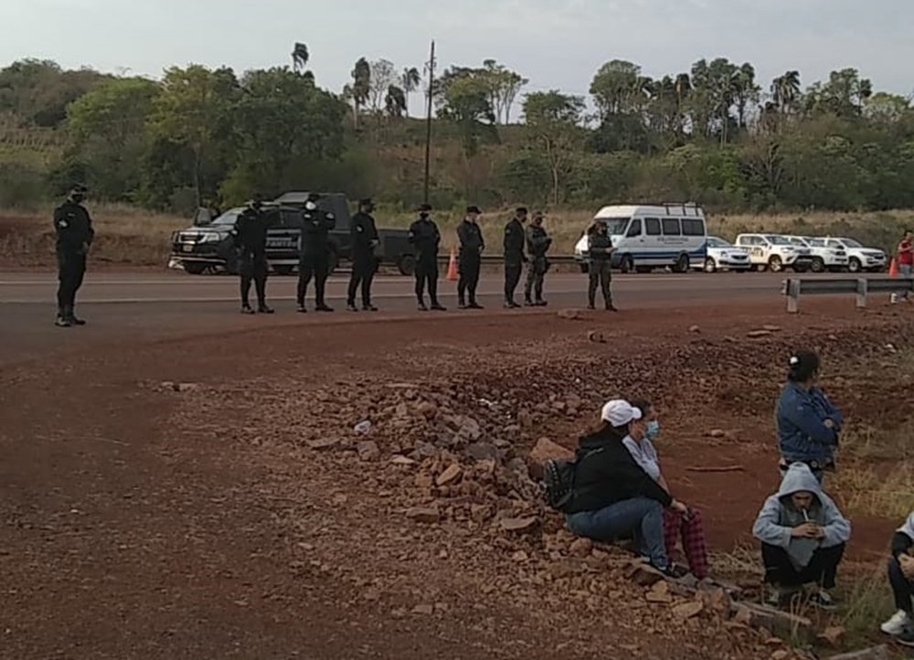Tobuna: la policía levantó un nuevo corte sobre la Ruta 14