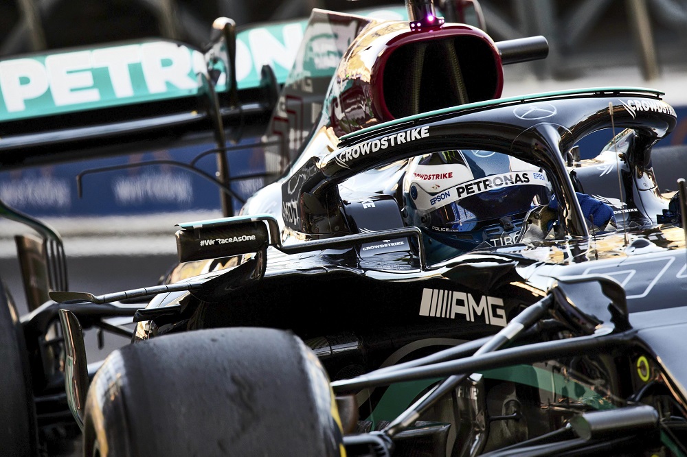 Hamilton logró su victoria número 100 y vuelve a liderar el campeonato de F1