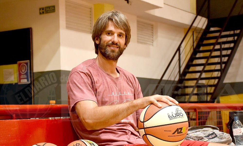 El exTokio, Santiago González, regresa a Argentino de Junín