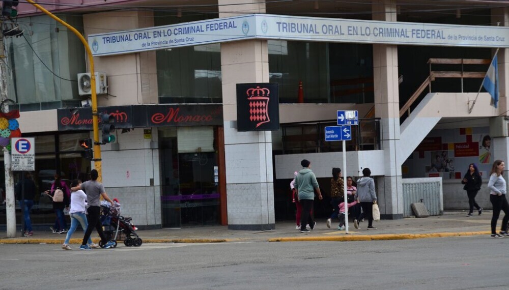 Lo condenaron por aumentarse el límite de la tarjeta