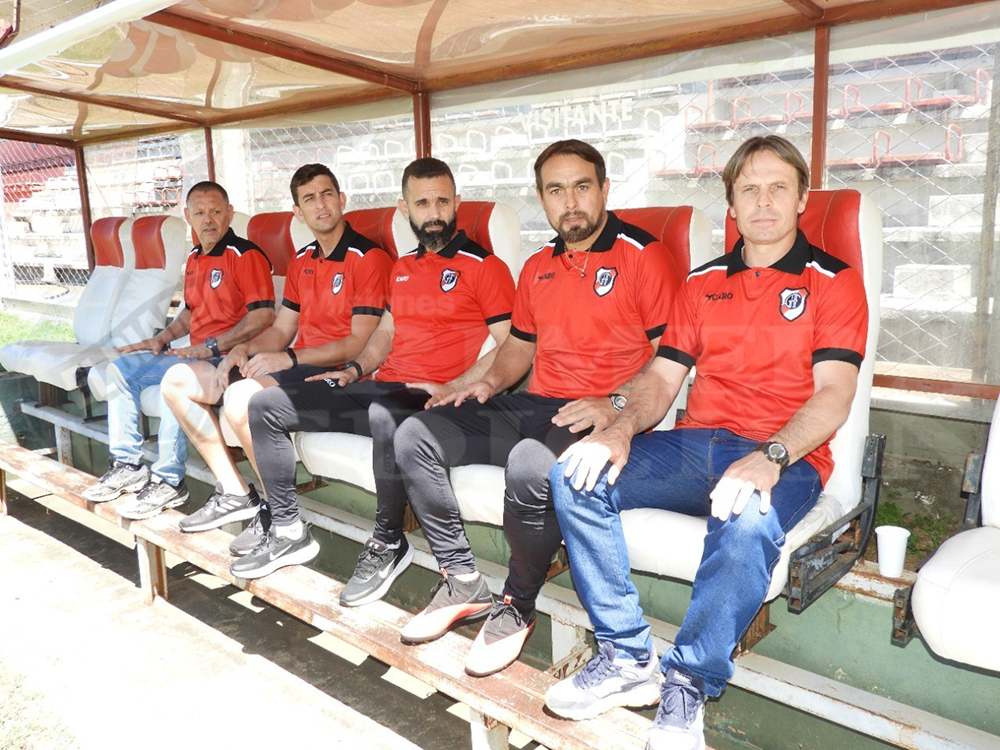 Presentación cuerpo técnico Guaraní 2021