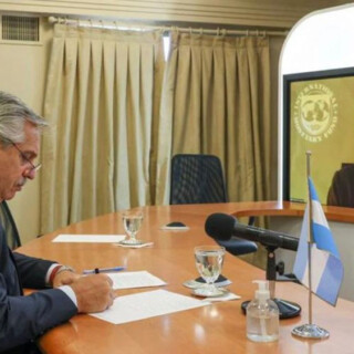 Alberto Fernández-FMI