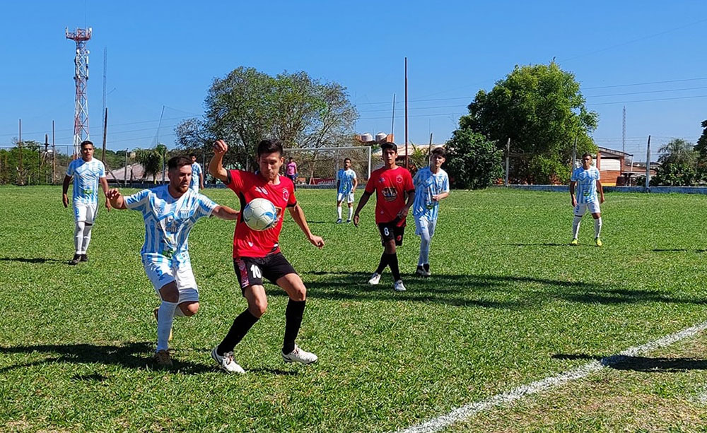 La cuarta de la Liga Regional de Iguazú se pone en marcha