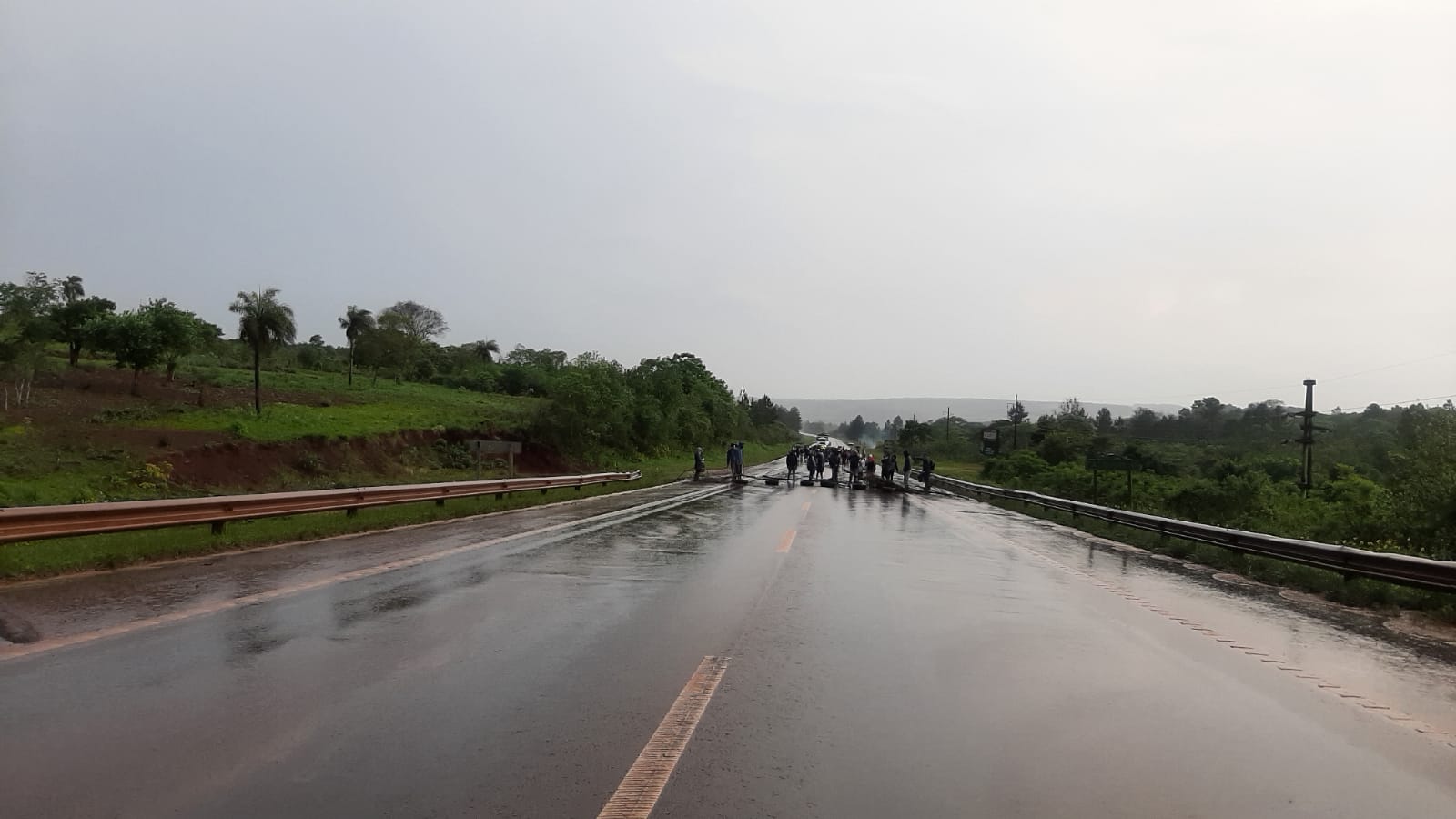 Levantaron cortes sobre la ruta 14