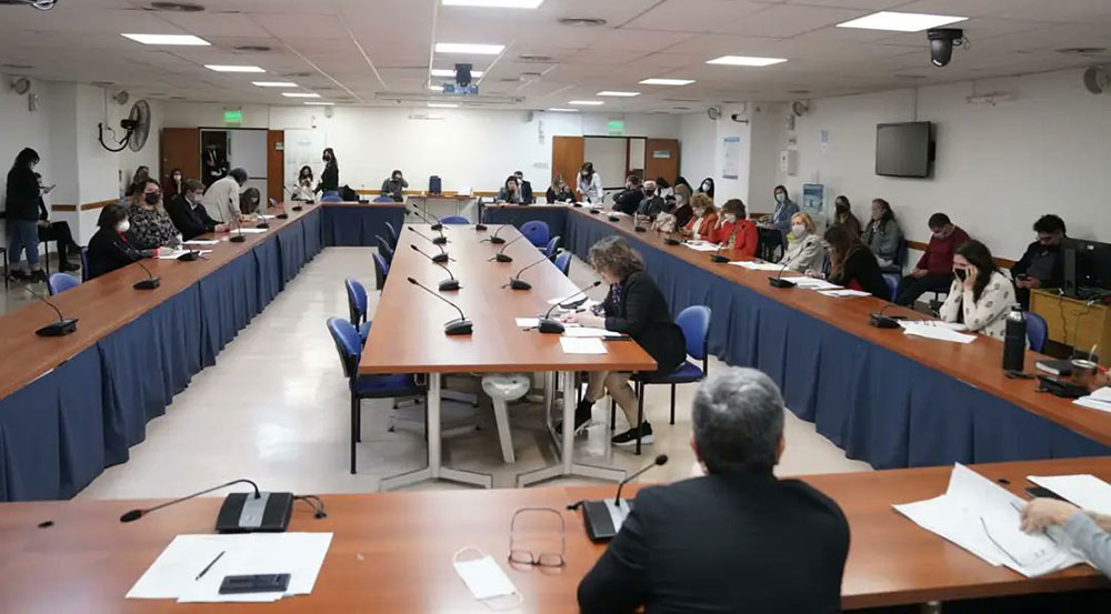 Diputados avanzó con dictamen favorable a una nueva ley de sida