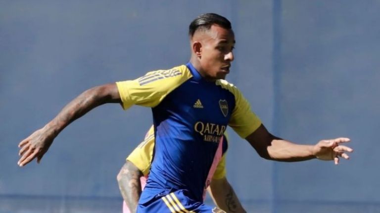 Boca: Battaglia realizará cuatro cambios, pero a Villa no lo tiene en cuenta