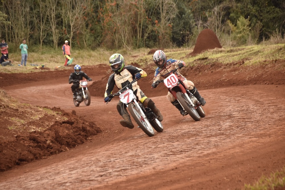 Estudiantes secundarios misioneros podrán tomar mate en las escuelas
