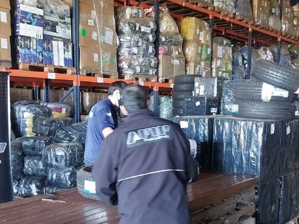 Secuestran mercadería ilegal lista para ser enviada desde Posadas