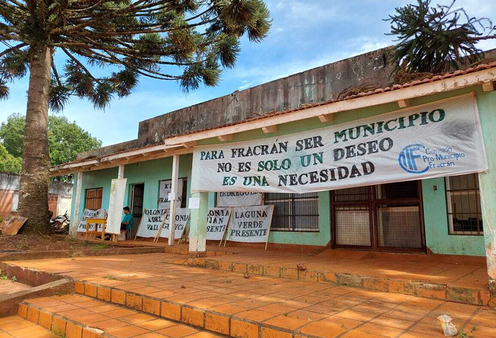 Vecinos de Fracrán analizan salir a la ruta 14 a reclamar la municipalización