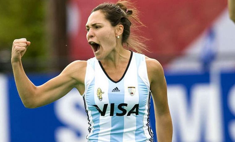 La capitana de Las Leonas, Noel Barrionuevo, anunció su retiro del hockey