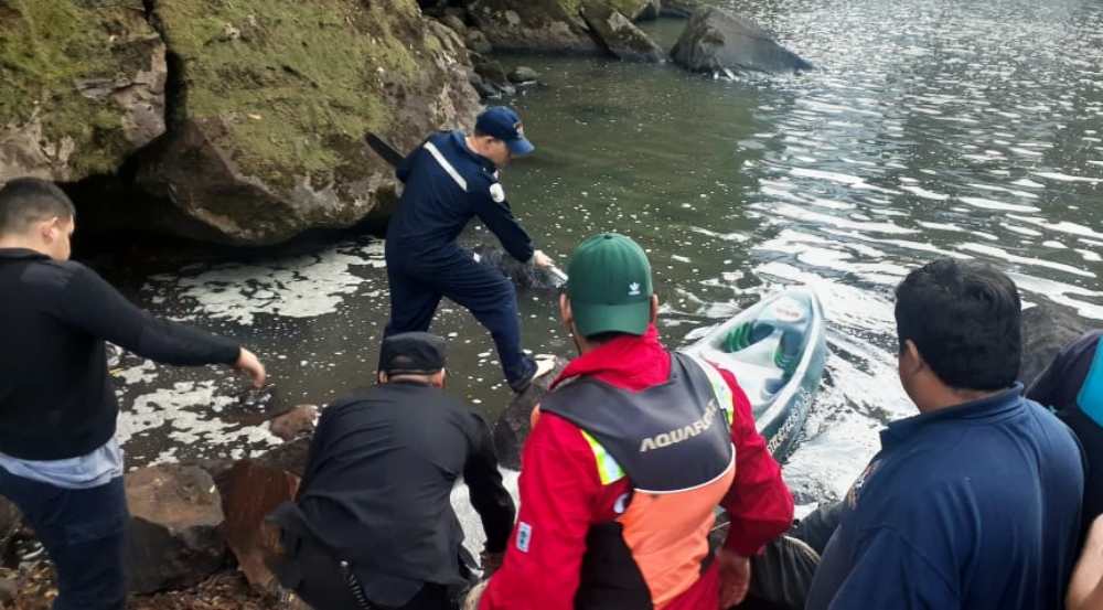 Hallaron el cuerpo del joven que desapareció en el arroyo Guiray