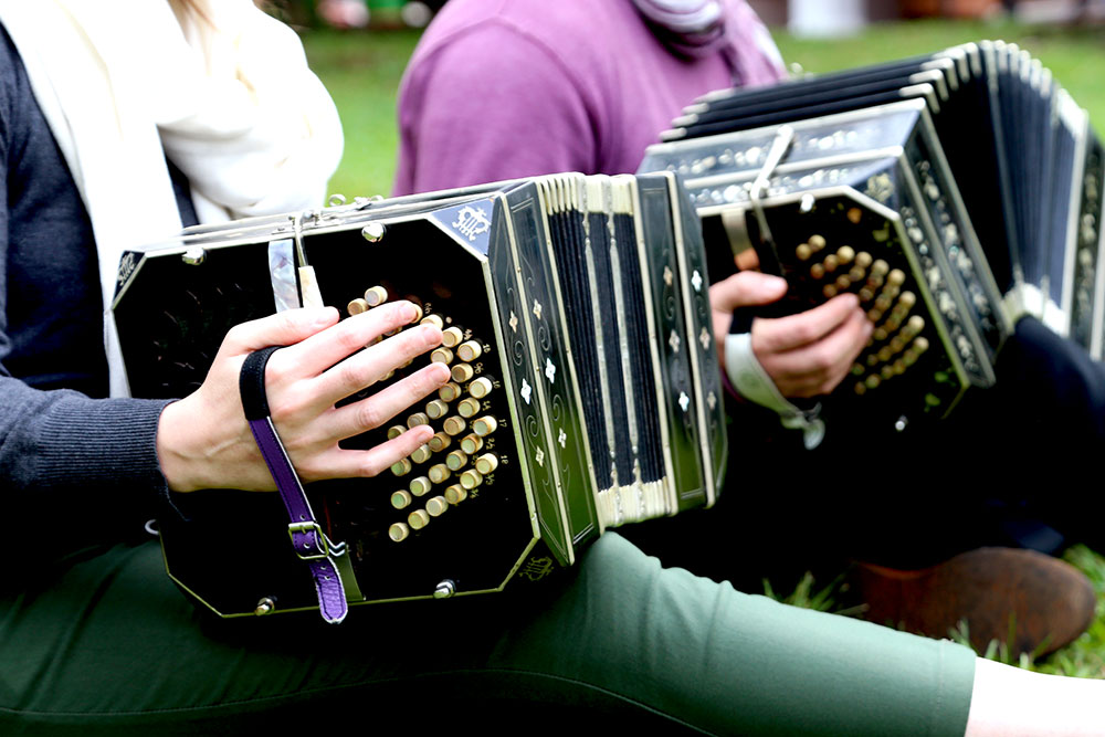 Al compas del 2×4: “Cada uno toca lo que siente como propio”
