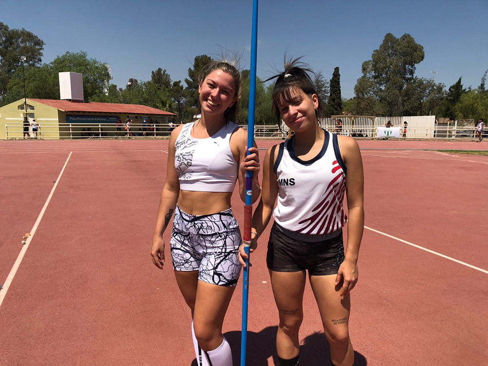 Abril Caso y Martina Prieto