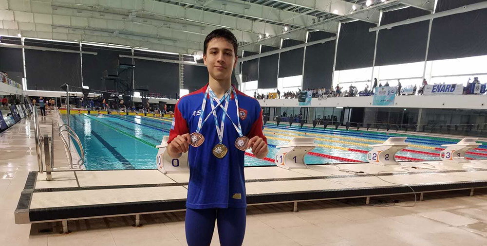 Presencia misionera en el Sudamericano Juvenil de Natación en Perú