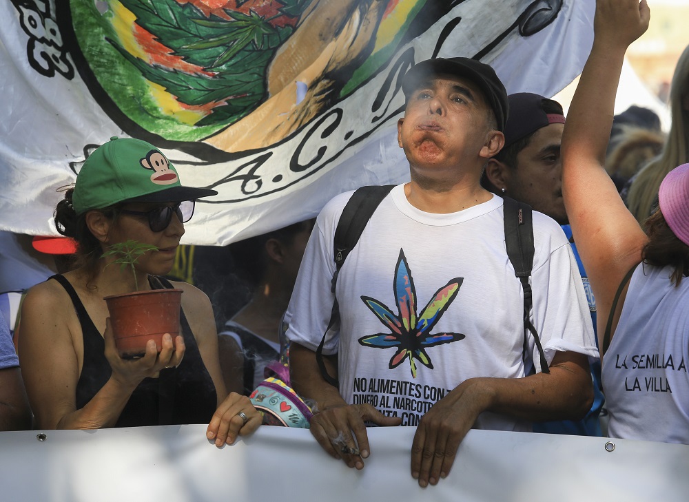 De Plaza de Mayo al Congreso en la 12ª Marcha Nacional de la Marihuana