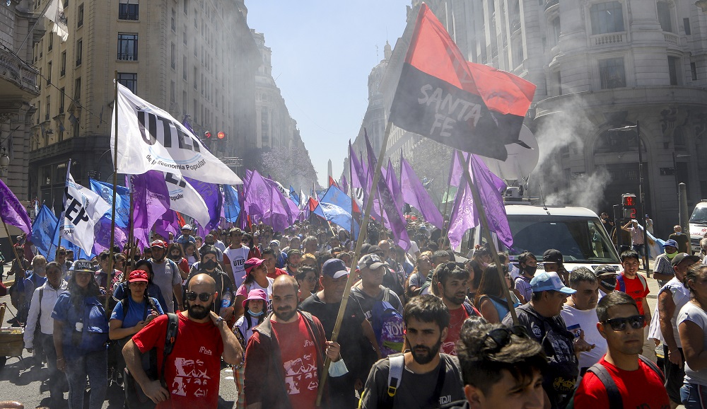 Día de la Militancia: “Vamos a transitar un camino que cuide el bolsillo de las familias”
