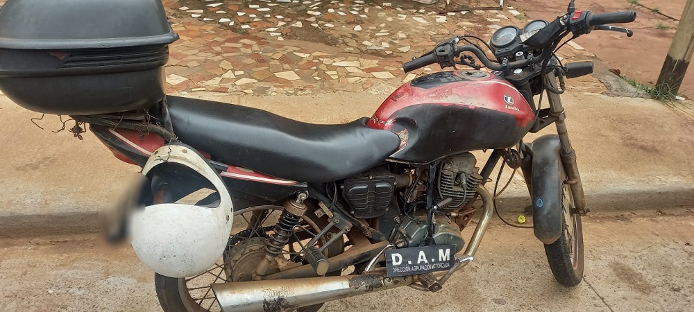 Recuperan motocicleta robada en Posadas