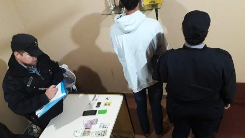 Condenado a 5 años de prisión por robar celulares a punta de cuchillo