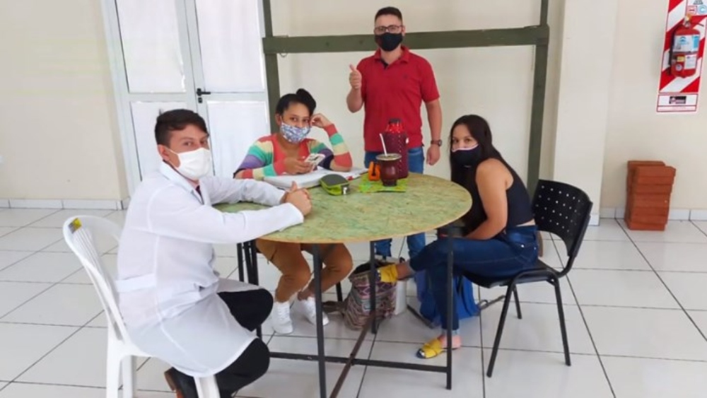 “Acompañar” cumple un año, con más de 12 mil alumnos en Centros de Apoyo