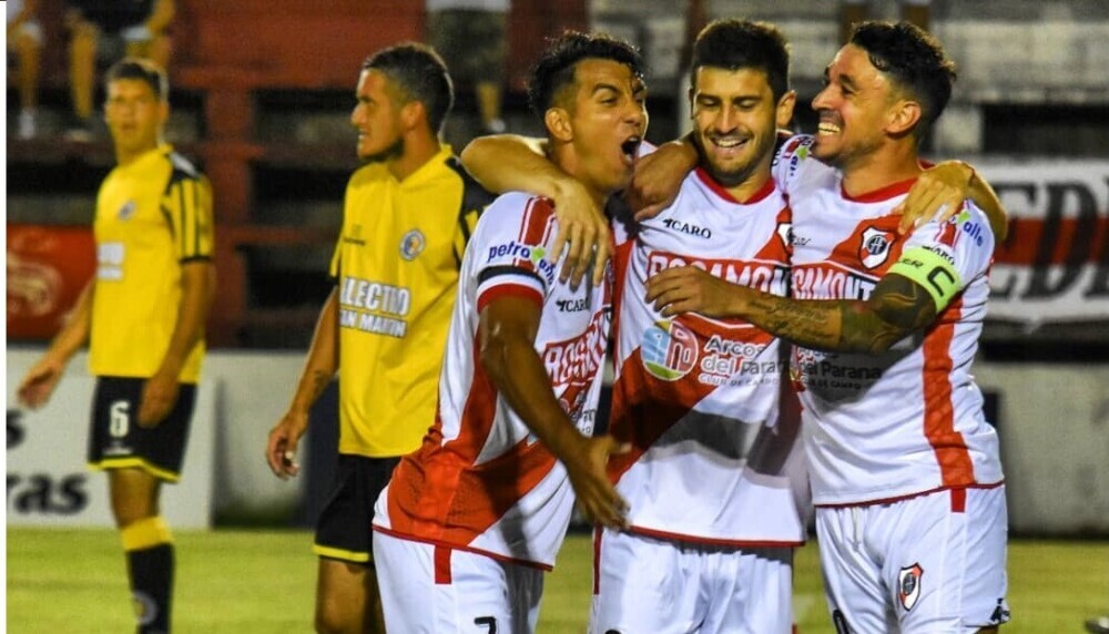 Guaraní pasó a cuartos con goleada y Mitre quedó eliminado con polémica