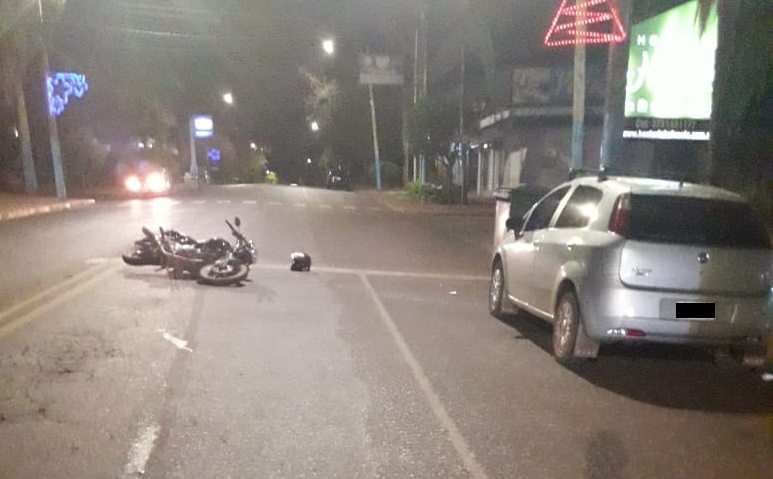 Chocó cuando circulaba alcoholizado con su pareja y su bebé en una moto