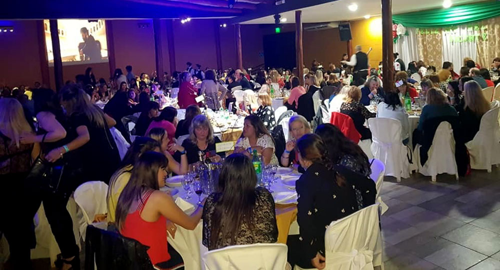 Organizadores de catering con “superpoblación de eventos”