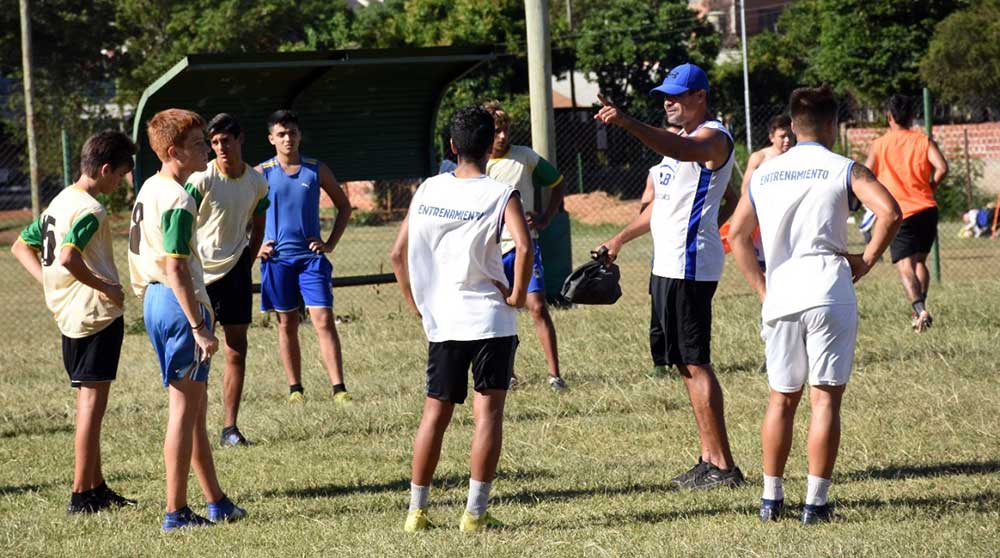La pelota vuelve a rodar