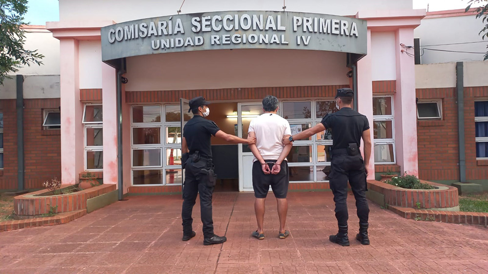 Atraparon a prefecturiano retirado investigado por abuso de una niña