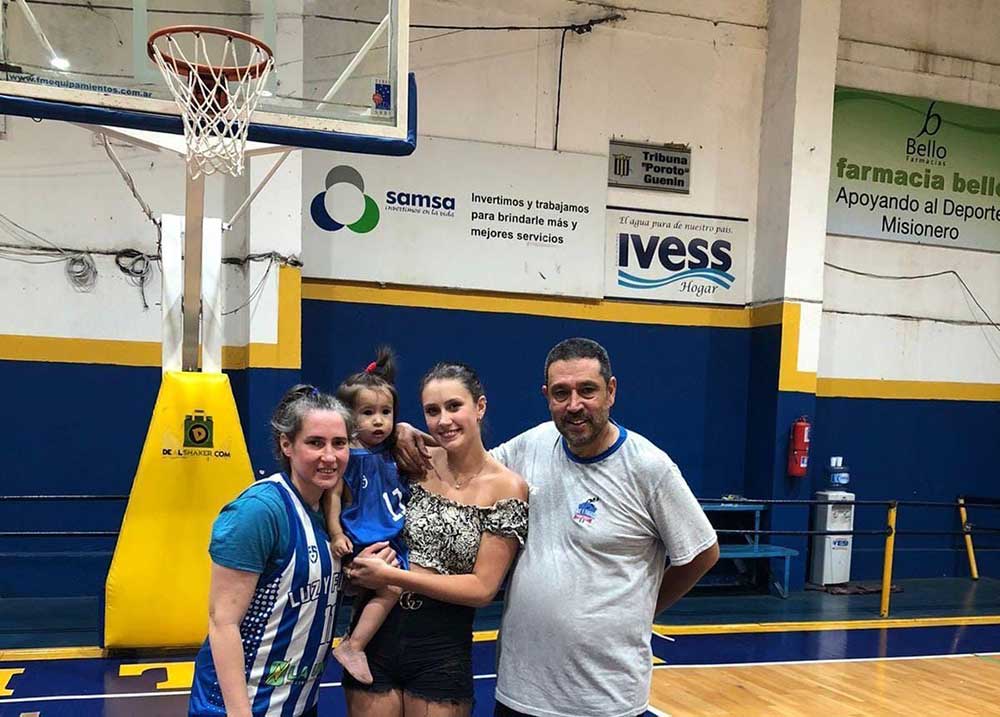 Con el corazón en la mano y en el aro