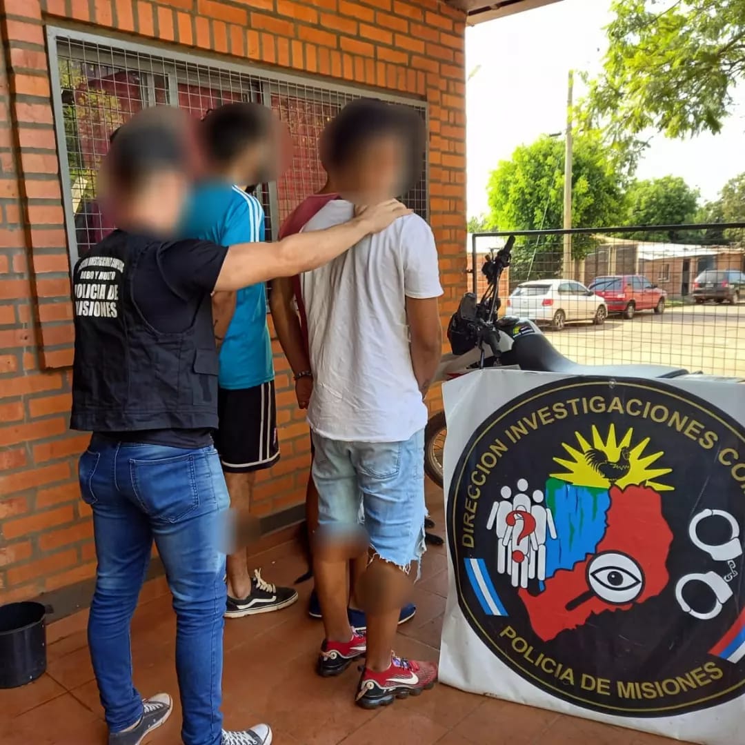 Le robaron dos veces y le machetearon la pierna: hay tres detenidos