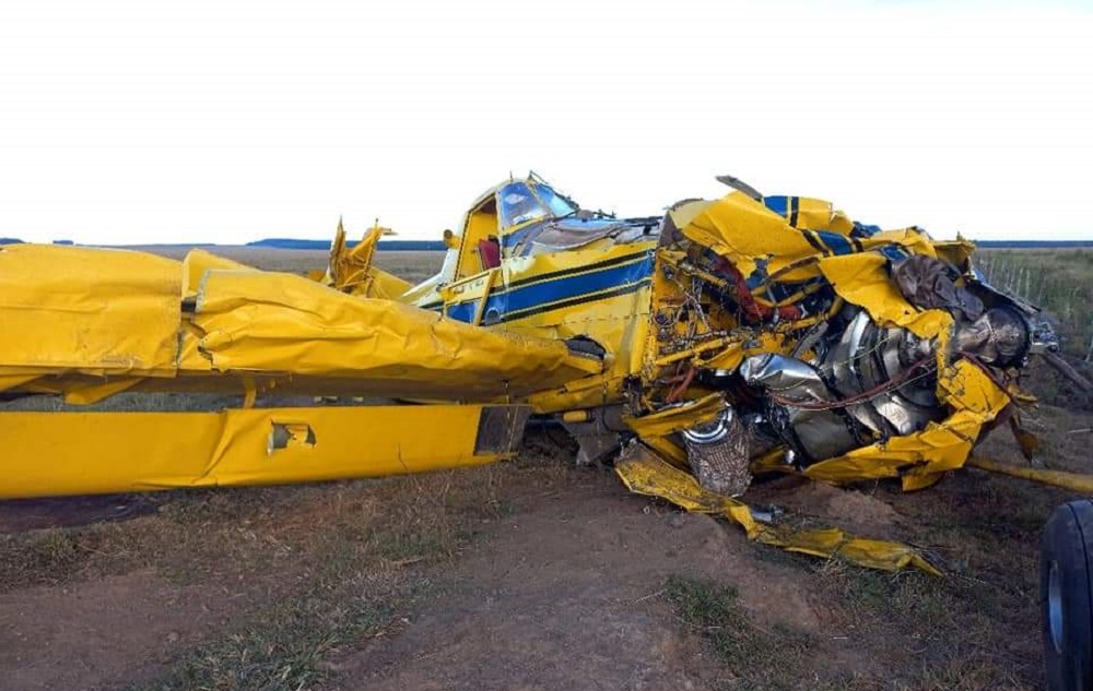Avión hidrante cayó en Santo Tomé