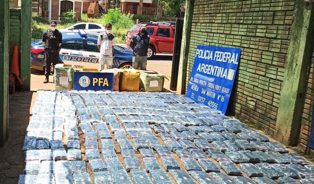 Porteño enviaba desde Misiones más de 7.000 lentes de sol de contrabando