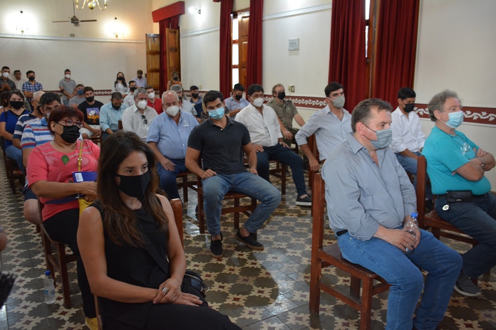 Piden a industriales de Ituzaingó que dejen de iniciar fuegos