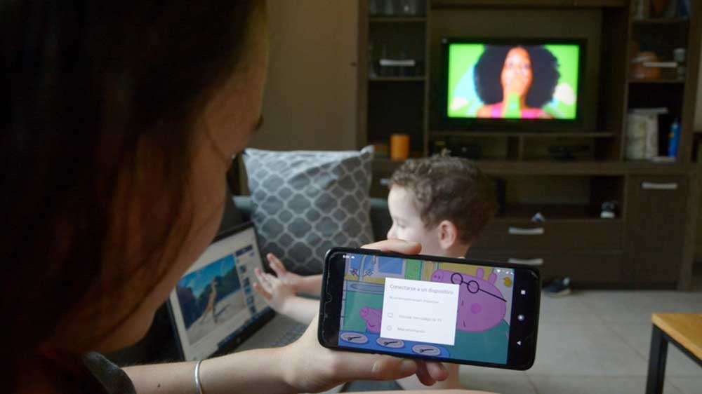 Una familia necesita más de 9.200 pesos mensuales para cubrir la canasta tecnológica