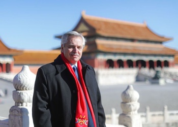 Alberto Fernández - China