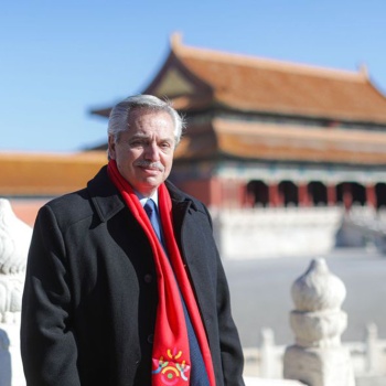 Alberto Fernández - China